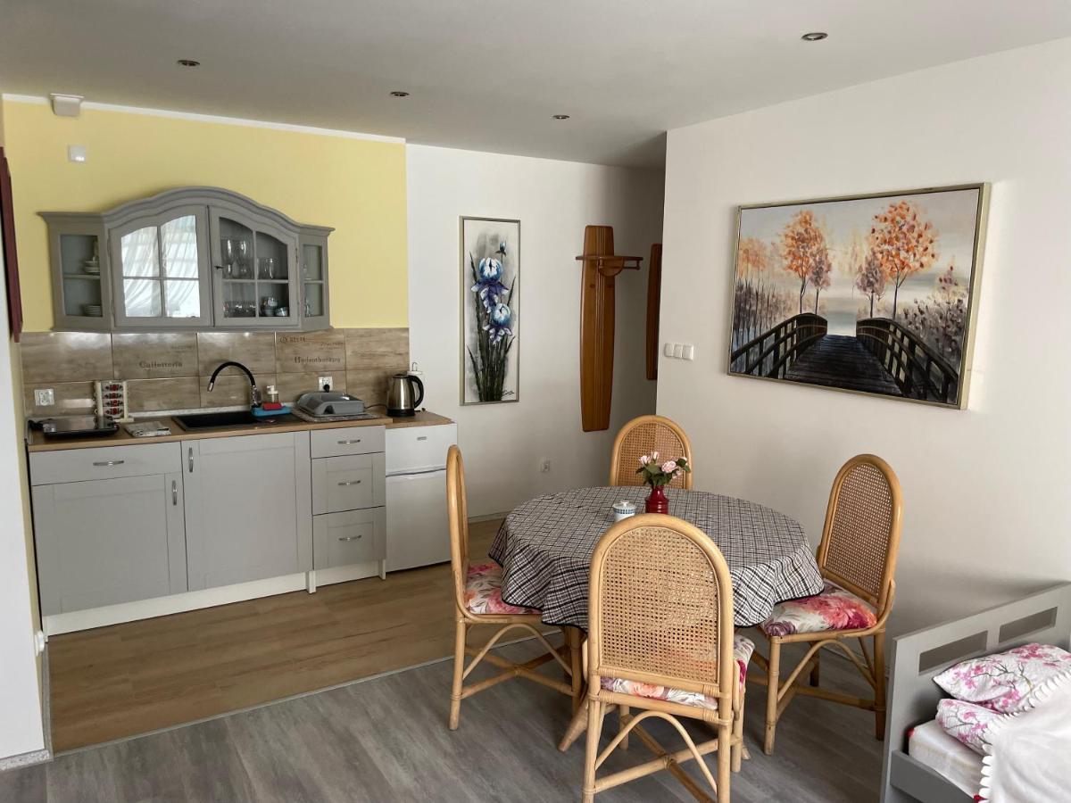 Cichy Zaulek 5 I 6 Apartment Brodnica  Exterior foto